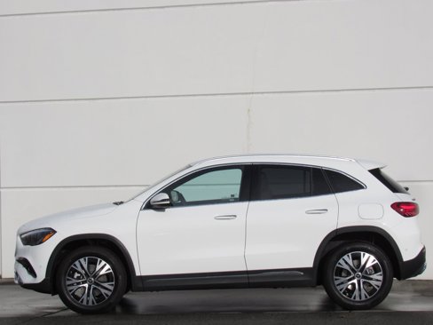 New 2025 Mercedes-Benz GLA 250 4MATIC image 4