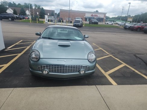 Used 2004 Ford Thunderbird Pacific Coast image 4
