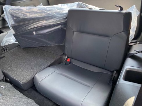 New 2025 Mitsubishi Outlander AWD image 11