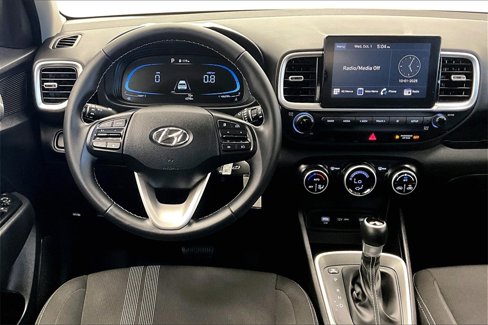 Certified 2023 Hyundai Venue SEL image 5