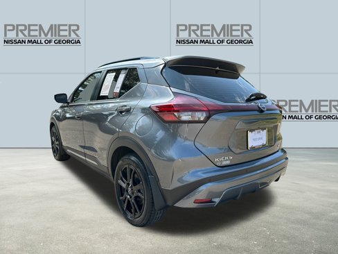 Certified 2022 Nissan Kicks SR w/ Premium Package image 7