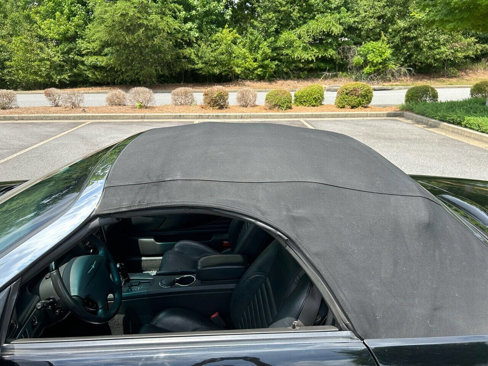 Used 2002 Ford Thunderbird Deluxe image 38