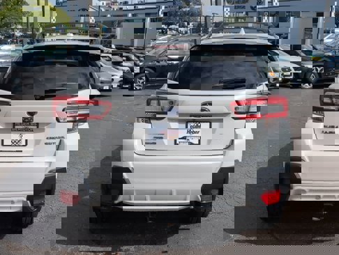 Used 2019 Subaru Crosstrek 2.0i Premium image 6