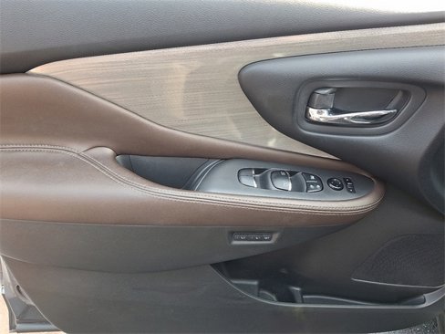 Used 2015 Nissan Murano Platinum image 13