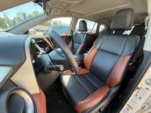 Used 2013 Toyota RAV4 Limited image 10