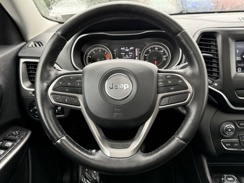 Used 2021 Jeep Cherokee Latitude Plus w/ Sun & Sound Group image 25