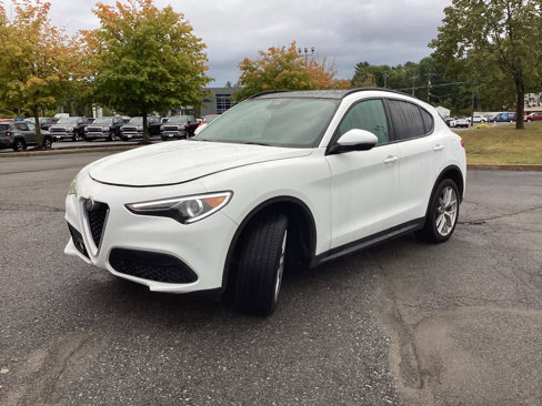 Used 2019 Alfa Romeo Stelvio Ti Sport w/ Quick Order Package 22S Sport image 3