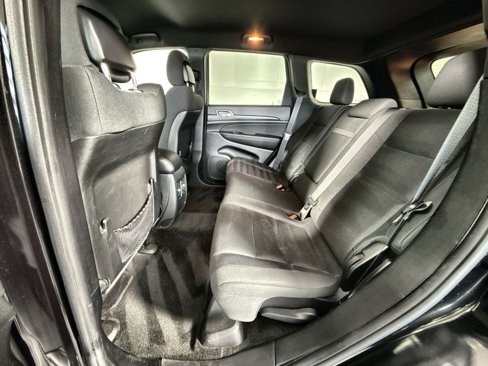Used 2015 Jeep Grand Cherokee Laredo w/ Quick Order Package 23E image 20