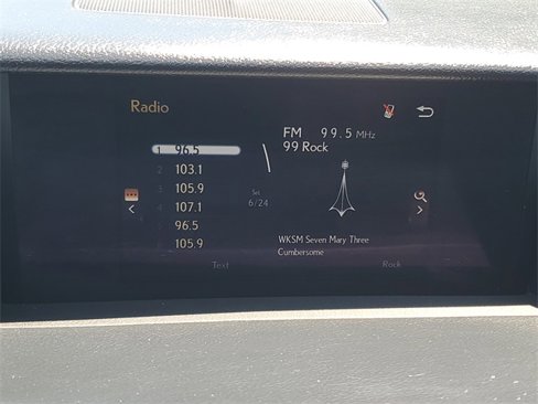 Used 2016 Lexus IS 200t image 23