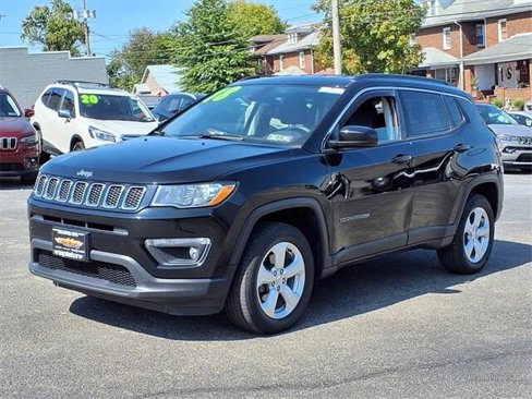 Certified 2018 Jeep Compass Latitude w/ Popular Equipment Group image 3