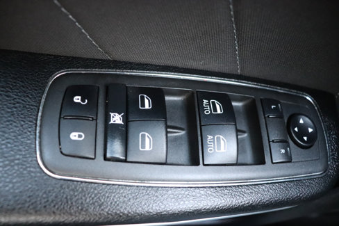 Used 2022 Dodge Charger SXT image 40