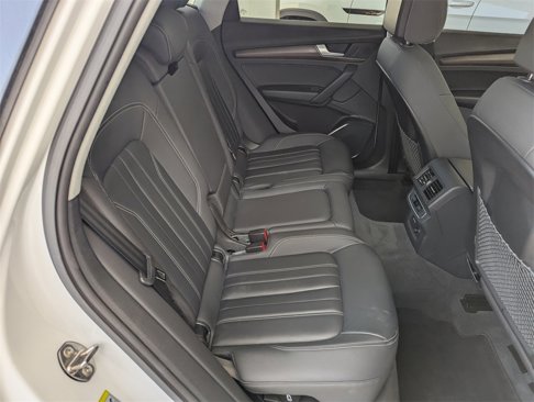 Used 2023 Audi Q5 2.0T Premium image 35