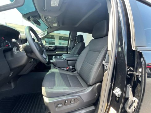 Used 2022 Chevrolet Silverado 1500 Custom image 11