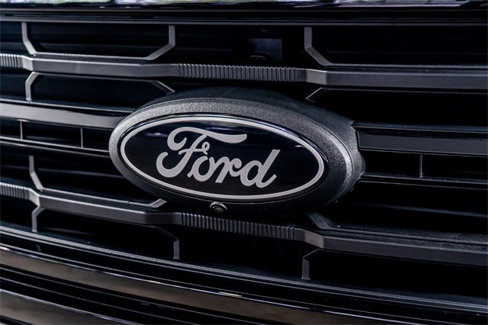 Used 2024 Ford F150 XLT w/ XLT Black Appearance Package image 23