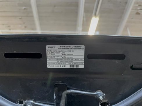 Certified 2022 Ford Edge SEL w/ Convenience Package image 3