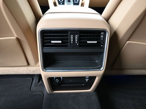 Certified 2023 Porsche Cayenne image 20