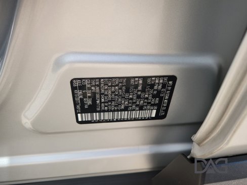 Used 2023 Nissan Rogue SV image 28