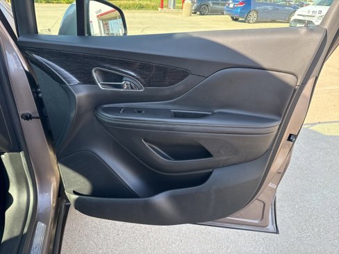 Used 2015 Buick Encore Convenience image 21