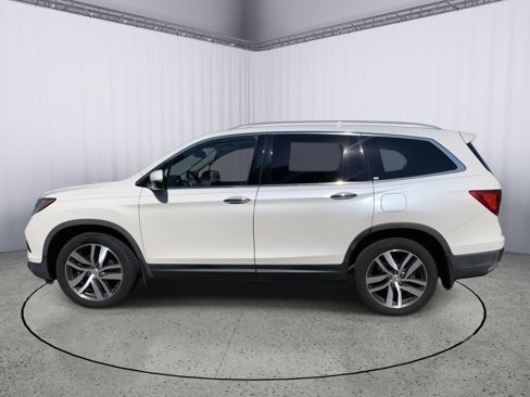 Used 2016 Honda Pilot Elite image 4