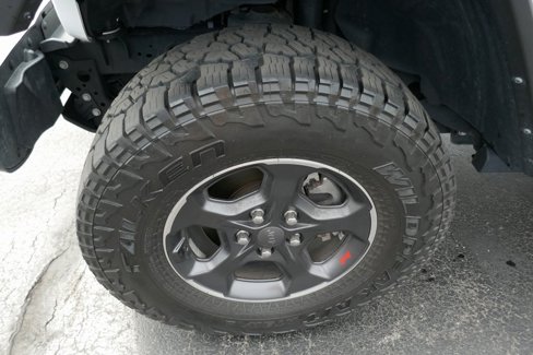 Used 2023 Jeep Gladiator Rubicon w/ Cold Weather Group image 10