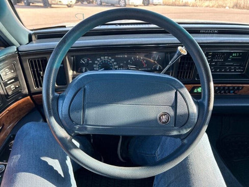 Used 1993 Buick Le Sabre Limited image 16
