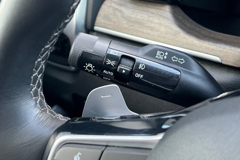 Used 2023 Kia Sorento SX Prestige image 38