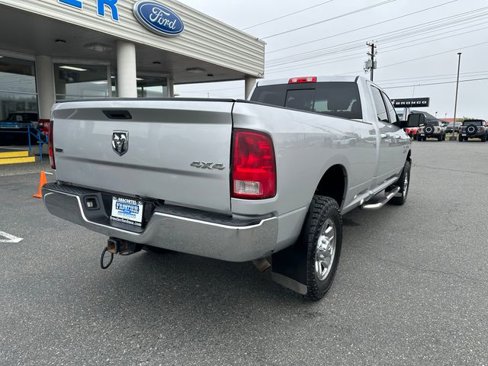 Used 2014 RAM 2500 SLT image 3