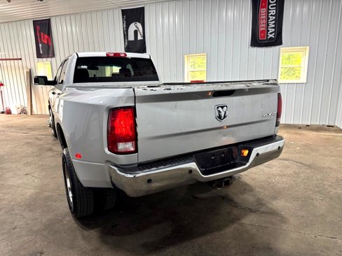 Used 2016 RAM 3500 Tradesman w/ Chrome Appearance Group image 23