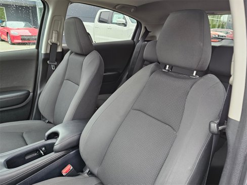 Used 2019 Honda HR-V EX image 17