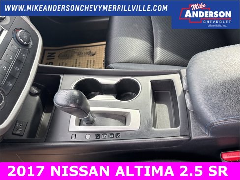 Used 2017 Nissan Altima 2.5 SR w/ Midnight Edition Package image 23