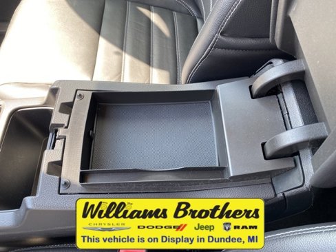 Used 2017 Ford Escape Titanium w/ Equipment Group 301A image 18