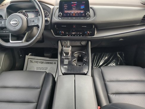 Used 2023 Nissan Rogue SV w/ SV Premium Package image 15