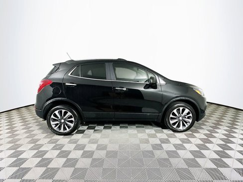 Used 2022 Buick Encore Preferred image 11