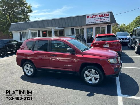 Used 2016 Jeep Compass Sport image 2