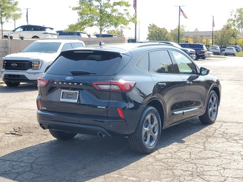 Used 2023 Ford Escape ST-Line w/ Tech Pack #1 image 6