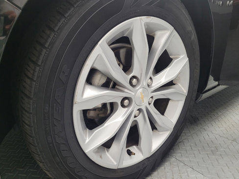 Used 2023 Chevrolet Malibu LT image 31