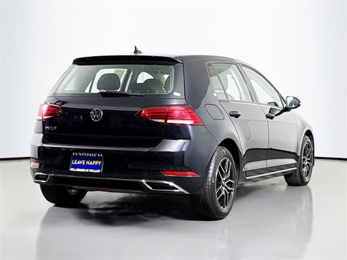 Used 2021 Volkswagen Golf 4-Door image 7