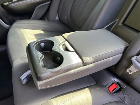 Used 2016 Chrysler 200 Limited image 24
