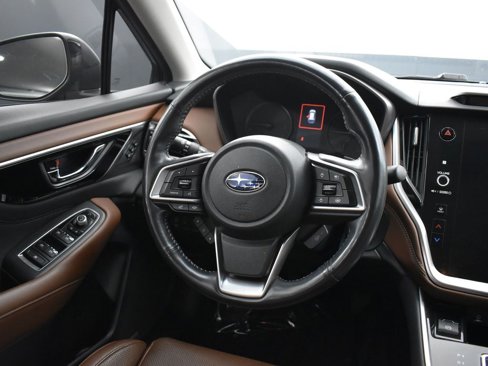 Used 2021 Subaru Outback Touring XT image 18