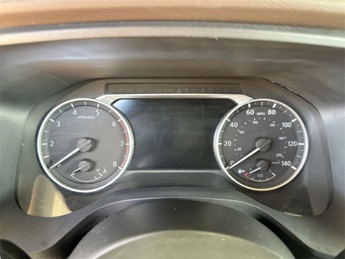 Used 2021 Nissan Rogue SV image 21