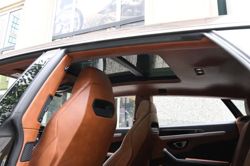 Used 2021 Lamborghini Urus image 18
