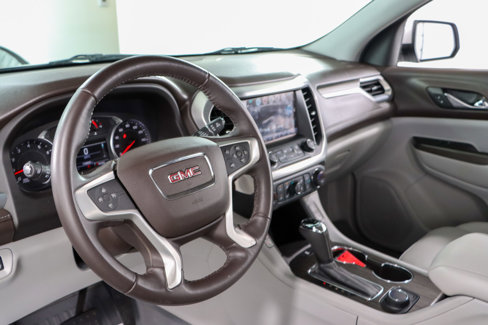 Used 2018 GMC Acadia SLT image 23
