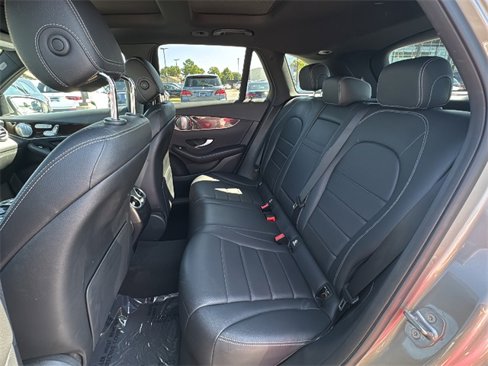 Used 2019 Mercedes-Benz GLC 300 4MATIC image 26
