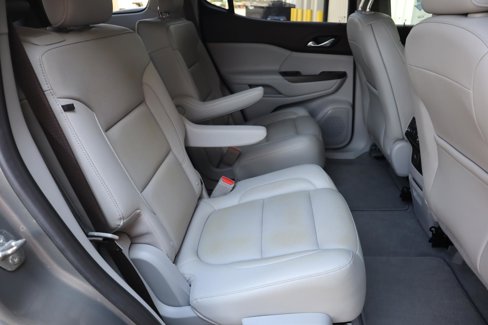 Used 2019 GMC Acadia SLT image 46