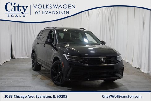 Certified 2024 Volkswagen Tiguan SE R-Line image 1