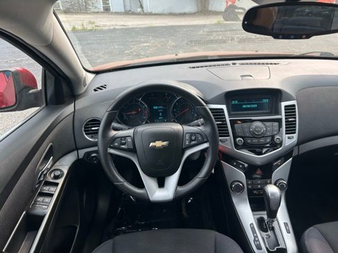 Used 2013 Chevrolet Cruze LT w/ RS Package image 16