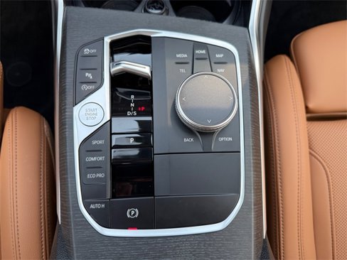 Certified 2025 BMW 330i xDrive Sedan w/ M Sport Package image 32