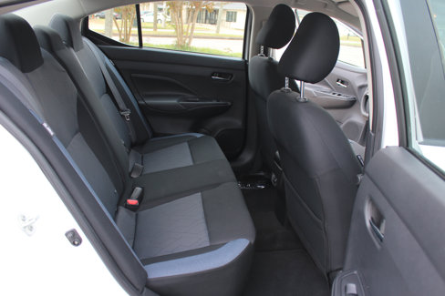 Used 2023 Nissan Versa SV w/ Trunk Package image 41