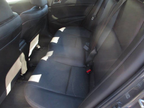 Used 2013 Acura ILX w/ Technology Package image 8