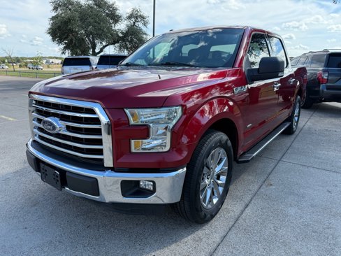 Used 2016 Ford F150 XLT w/ Equipment Group 301A Mid image 3